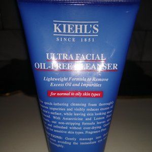 ULTRA FACIAL OIL FREE CLEANSER - KIEHLS